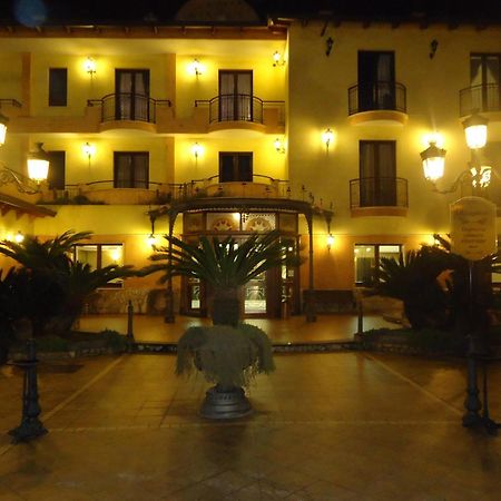 Hotel La Fayette Licola Bagian luar foto